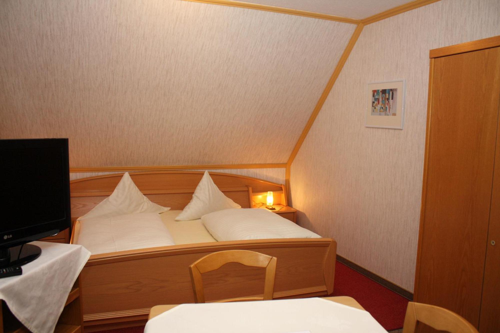 Hotel Drei Kronen Burgkunstadt Exteriör bild